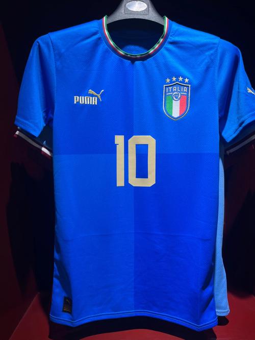 2022欧洲杯意大利球衣图片（2022欧洲杯意大利球衣图片）